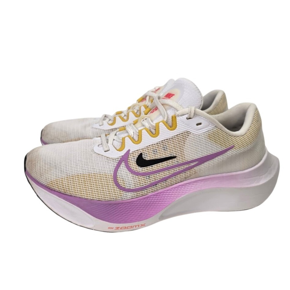Nike Womens 9.5 Zoom Fly 5 Running Shoes White Rush Fuchsia Purple DM8974-100